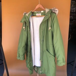 Levi’s Green Parka Jacket with fur trim & Sherpa